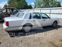 1995 Lincoln Town фото