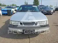 1995 SAAB 900 фото