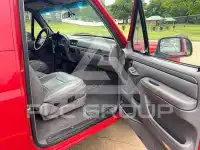 1995 Ford BRONCO photo