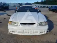 1995 Ford MUSTANG photo