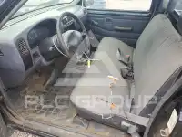 1996 Nissan Navara фото