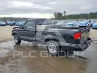1996 Chevrolet S10 photo