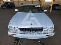 1996 Jaguar XJ photo