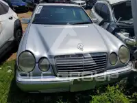 1996 Mercedes Benz E-Class фото