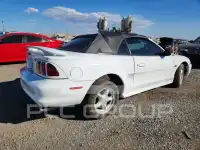 1996 Ford MUSTANG фото