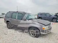 1996 Ford EXPLORER photo