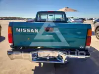 1997 Nissan Navara photo