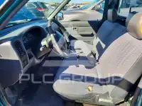 1997 Nissan Navara photo