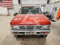 1997 Nissan Navara photo