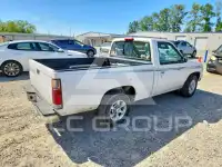 1997 Nissan Navara фото