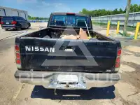 1997 Nissan Navara фото