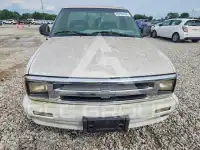 1997 Chevrolet S10 photo