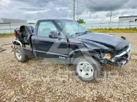 1997 Chevrolet S10 фото