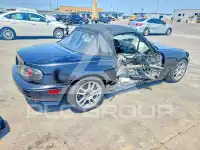 1997 Mazda MX-5 photo