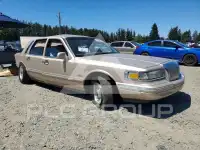 1997 Lincoln Town фото
