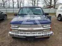 1998 Chevrolet Suburan фото