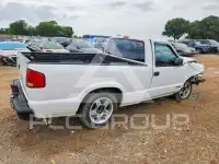1998 Chevrolet S10 photo