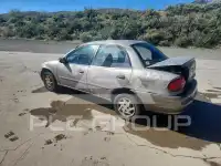 1998 Chevrolet Metro фото