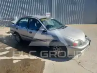 1998 Chevrolet Metro фото