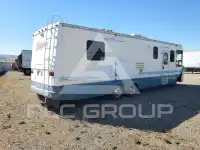 1998 Chevrolet P30 фото