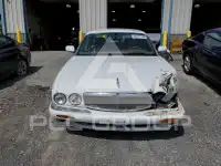1998 Jaguar XJ фото