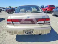 1998 Infinity I30 photo