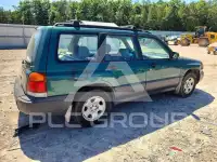 1998 Subaru Forester photo