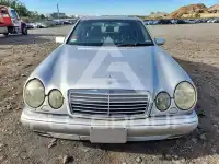 1998 Mercedes Benz E-Class photo