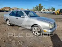 1998 Mercedes Benz E-Class photo