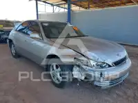 1998 Lexus ES300 photo