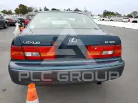 1998 Lexus ES300 фото