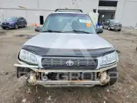 1998 Toyota RAV4 photo