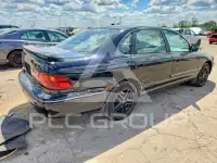 1998 Toyota AVALON photo