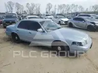 1998 Ford CROWN фото