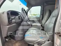 1998 Ford ECONOLINE фото