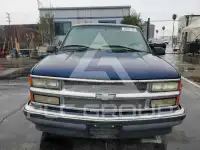 1999 Chevrolet Suburan фото