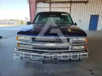1999 Chevrolet Suburan фото