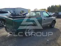 1999 Chevrolet S10 фото
