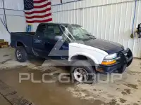 1999 Chevrolet S10 фото