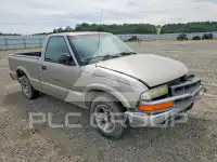 1999 Chevrolet S10 фото