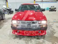1999 Chevrolet S10 фото