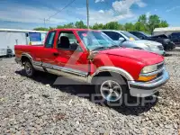 1999 Chevrolet S10 фото