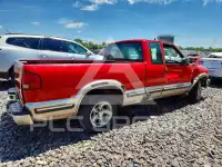 1999 Chevrolet S10 фото