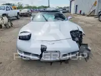 1999 Chevrolet Corvette фото