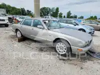 1999 Jaguar XJ фото