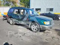 1999 Subaru Forester фото