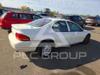 1999 Dodge Stratus фото