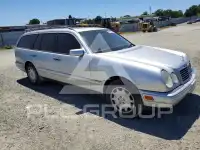 1999 Mercedes Benz E-Class photo