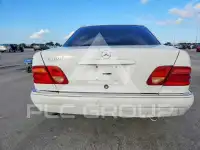 1999 Mercedes Benz E-Class photo