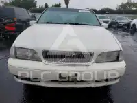 1999 Volvo V70 фото